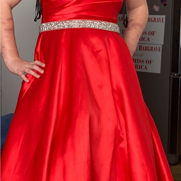 Red Off the Shoulder Ballgown with beaded waist - Picture 7 of 7